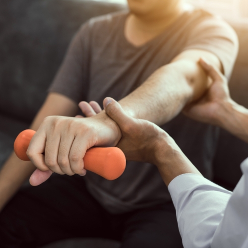 elbow-pain-relief-prevail-physical-therapy-services-shoreline-WA